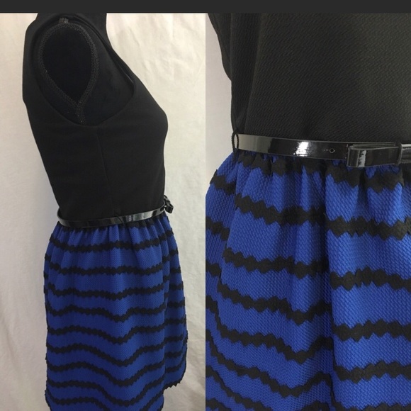 🛑SOLD🛑As U Wish royal blue bow belt sleeveless - Picture 2 of 8